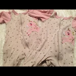 Twins clothes